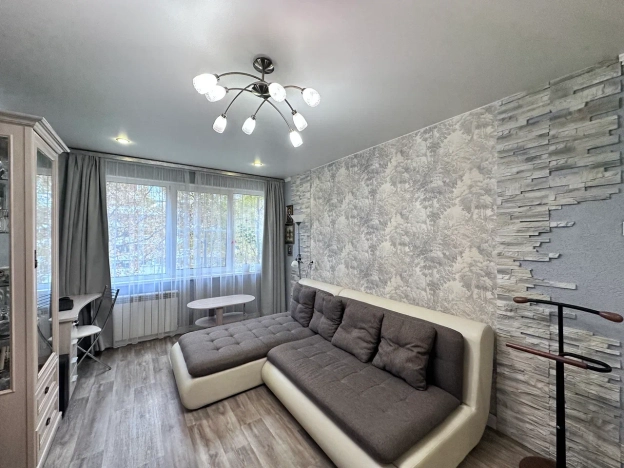 Купить однокомнатную квартиру у метро Пионерская в Санкт-Петербурге. Вариант № 7990911, 0, площадь -  квм, цена 7990000 рублей