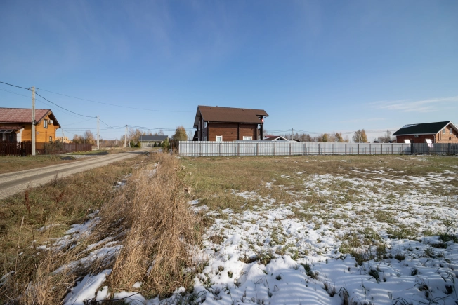 Купить земельный участок в Новосибирске. Вариант № 8157161, 2, площадь -  квм, цена 1100000 рублей