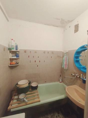 Купить трехкомнатную квартиру на вторичке на улице 2-я Пролетарская в Владимирской области. Вариант № 865148, 9, площадь -  квм, цена 2800000 рублей