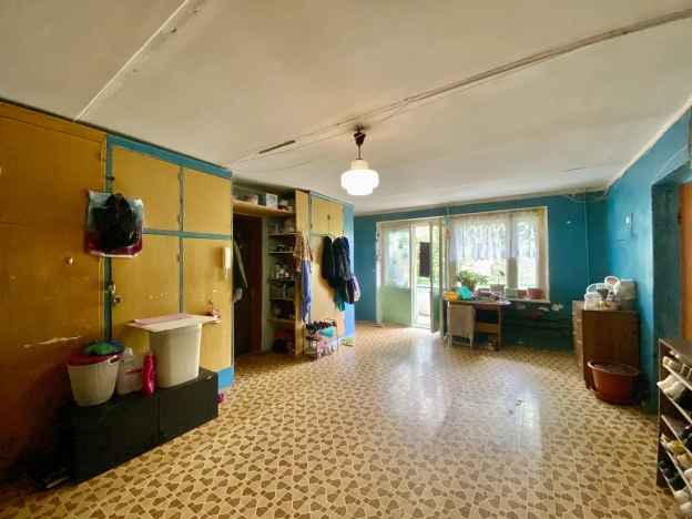 Купить комнату в Смоленской области. Вариант № 49693, 3, площадь -  квм, цена 670000 рублей