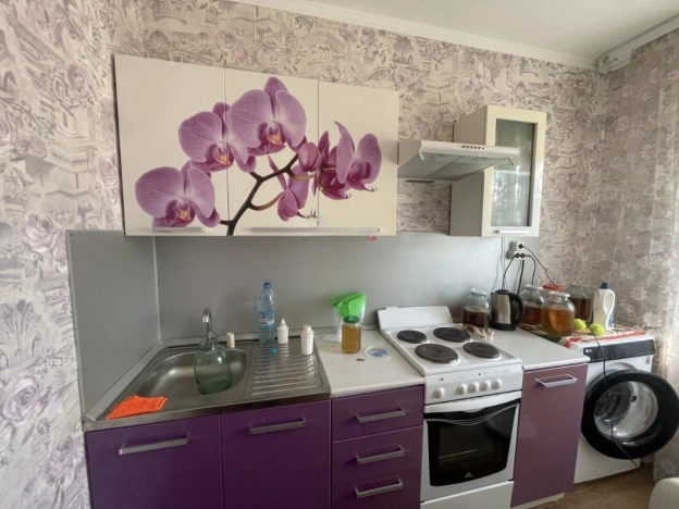 Купить однокомнатную квартиру в Тюменской области. Вариант № 10177, 0, площадь -  квм, цена 4200000 рублей