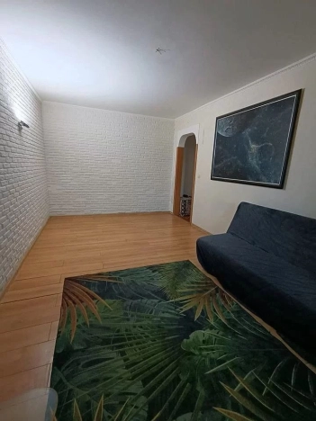 Купить трехкомнатную квартиру в Пушкине. Вариант № 15005, 4, площадь -  квм, цена 7000000 рублей