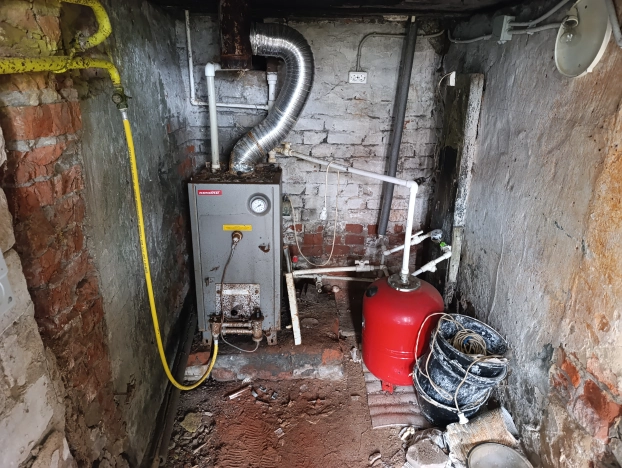 Купить коммерческую недвижимость в Камешкове. Вариант № 7726241, 10, площадь -  квм, цена 2100000 рублей