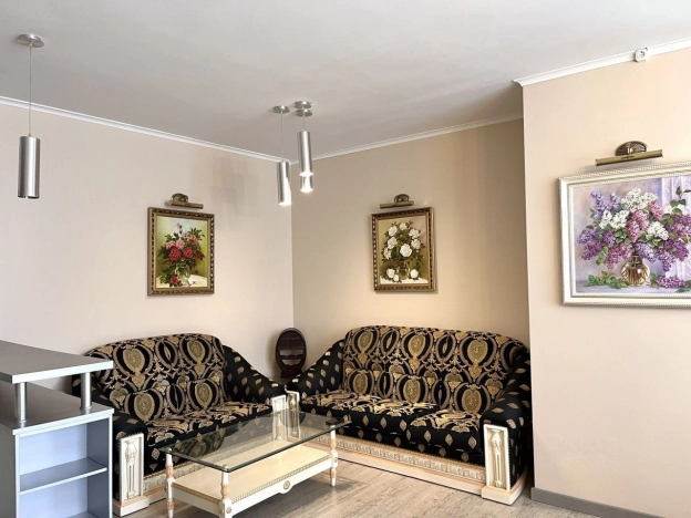 Купить квартиру в Москве. Вариант № 9653351, 32, площадь - квм, цена 7500000 рублей