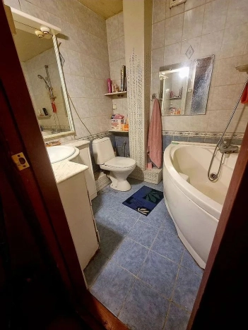 Купить квартиру в Вологодской области. Вариант № 7203824, 4, площадь -  квм, цена 12500000 рублей