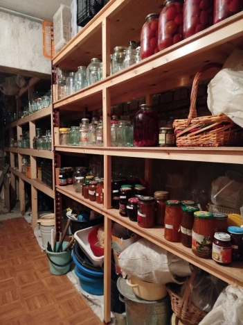 Купить дом в Омске. Вариант № 18280, 21, площадь -  квм, цена 23500000 рублей