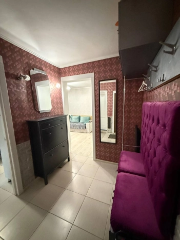 Купить трехкомнатную квартиру в Калуге. Вариант № 6796093, 4, площадь -  квм, цена 5850000 рублей