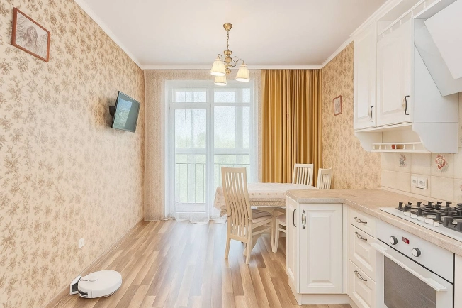 Купить двухкомнатную квартиру на улице Виктора Гакуна в Калининграде. Вариант № 52106, 0, площадь -  квм, цена 10900000 рублей