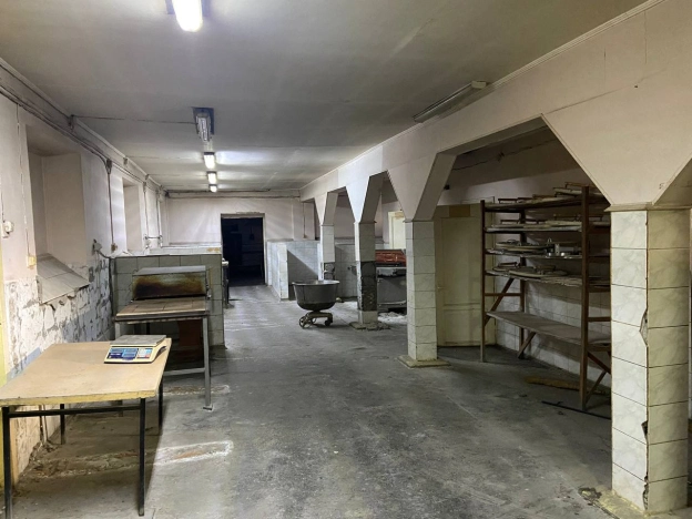 Купить здания в Бийске. Вариант № 23404, 2, площадь - квм, цена 9000000 рублей