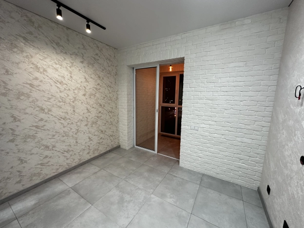 Купить однокомнатную квартиру на вторичке в Пензенской области. Вариант № 9084938, 7, площадь -  квм, цена 5990000 рублей