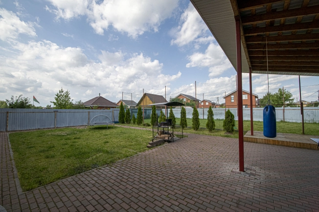 Купить дом на улице Школьная в Нижегородской области. Вариант № 8684619, 33, площадь -  квм, цена 24150000 рублей