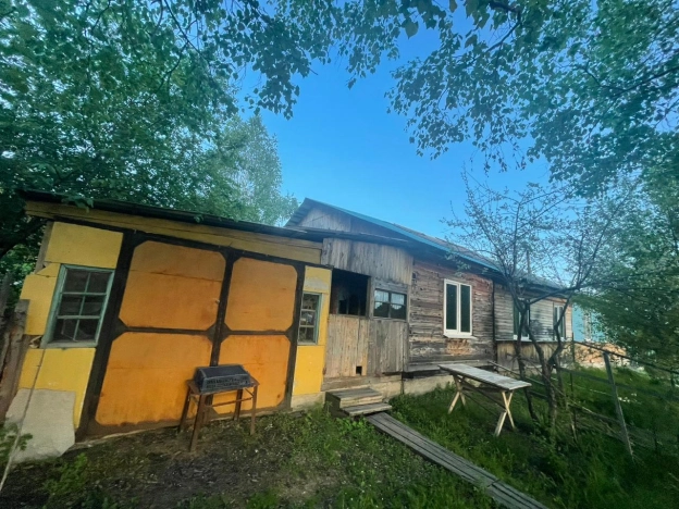 Купить дом на улице Садовая в Приморском крае. Вариант № 7967058, 1, площадь -  квм, цена 1000000 рублей