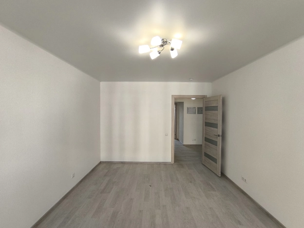 Купить квартиру в Москве. Вариант № 8937323, 7, площадь - квм, цена 15240000 рублей