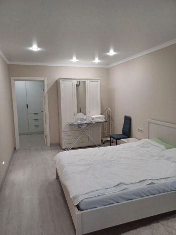 Купить двухкомнатную квартиру в Ростовской области. Вариант № 9162407, 2, площадь -  квм, цена 7700000 рублей