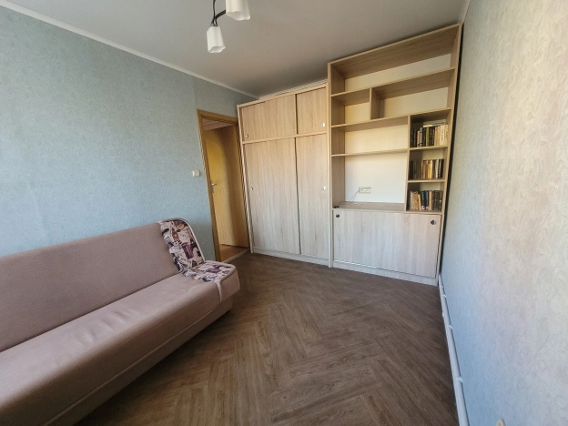 Купить трехкомнатную квартиру в районе Центральный в Калининграде. Вариант № 23976, 14, площадь -  квм, цена 5449000 рублей