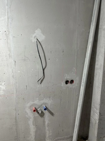 Купить квартиру в Москве. Вариант № 8095671, 4, площадь -  квм, цена 12500000 рублей