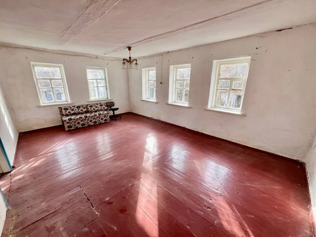 Купить дом в Воронежской области. Вариант № 9271246, 6, площадь -  квм, цена 500000 рублей