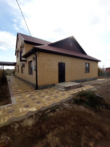 Купить дом в Элисте. Вариант № 3431534, 2, площадь -  квм, цена 13800000 рублей