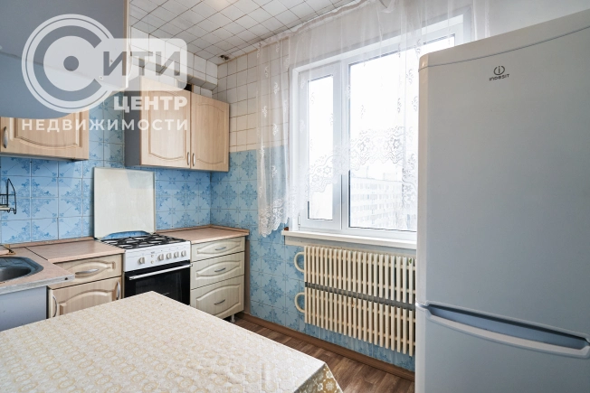 Купить трехкомнатную квартиру в районе Коминтерновский в Воронеже. Вариант № 19990, 4, площадь - квм, цена 4200000 рублей