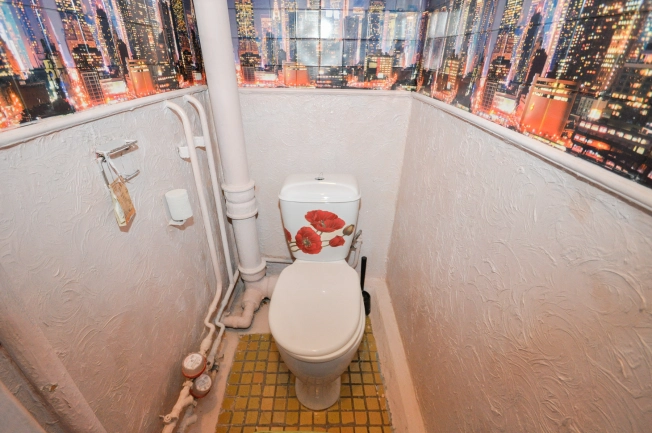 Купить трехкомнатную квартиру в районе Советский в Новосибирске. Вариант № 35284, 14, площадь -  квм, цена 5500000 рублей