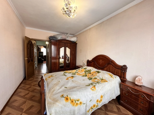 Купить квартиру на улице Комарова в Улан-Удэ. Вариант № 9674204, 2, площадь -  квм, цена 8700000 рублей