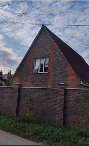 Купить дом на улице Набережная в Тюменской области. Вариант № 33688, 2, площадь -  квм, цена 8900000 рублей