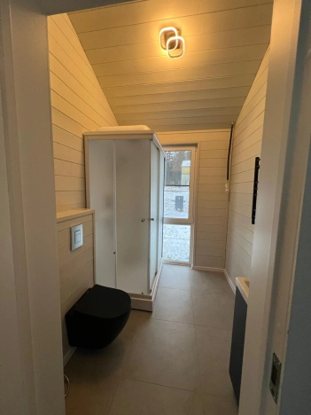 Купить дом в Москве. Вариант № 10420372, 4, площадь -  квм, цена 12000000 рублей