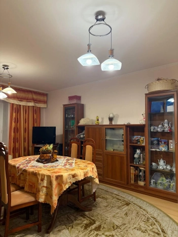 Купить квартиру в Москве. Вариант № 1150866, 10, площадь - квм, цена 26000000.0000 рублей