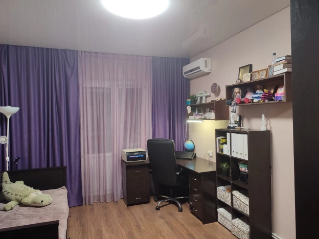 Купить квартиру в Таганроге. Вариант № 4021, 7, площадь -  квм, цена 7200000 рублей