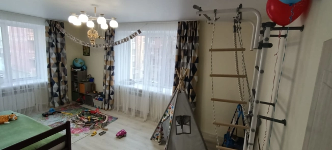 Купить четырехкомнатную квартиру в Йошкар-Оле. Вариант № 11577, 2, площадь -  квм, цена 10000000 рублей