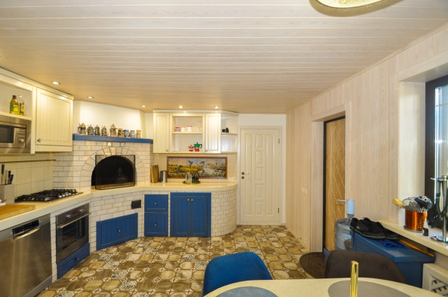 Купить дом в Тюменской области. Вариант № 13723, 28, площадь -  квм, цена 19500000 рублей