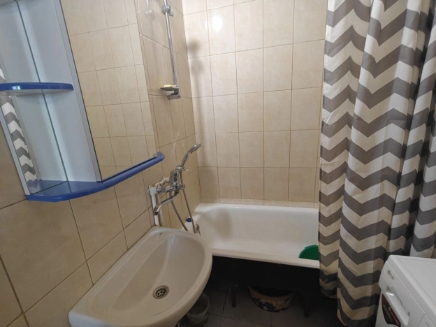 Купить квартиру в Москве. Вариант № 9935960, 8, площадь -  квм, цена 21650000 рублей