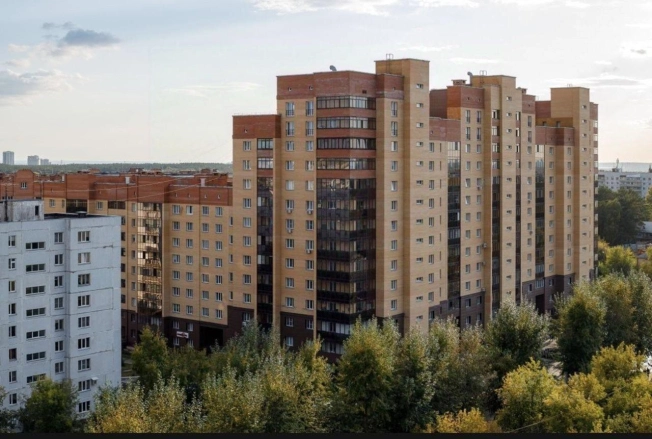 Купить трехкомнатную квартиру в районе Советский в Новосибирске. Вариант № 5309253, 13, площадь -  квм, цена 20550000 рублей