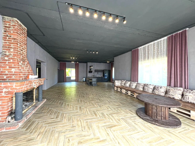 Купить дом в Тюменской области. Вариант № 43350, 5, площадь -  квм, цена 37000000 рублей