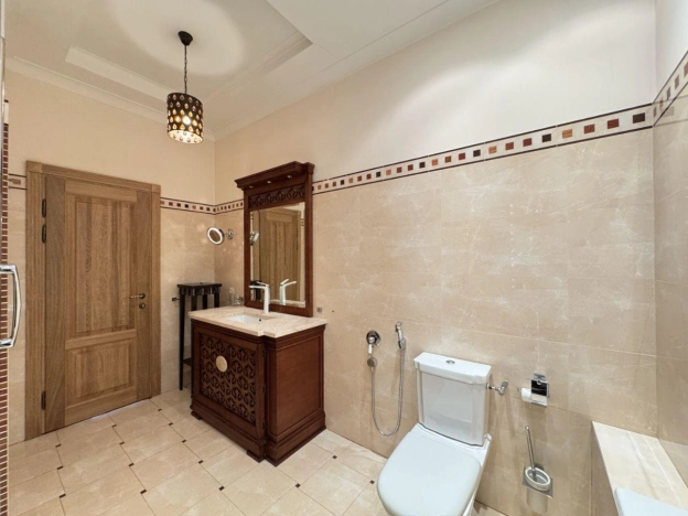 Купить квартиру в Москве. Вариант № 9944975, 27, площадь -  квм, цена 59500000 рублей