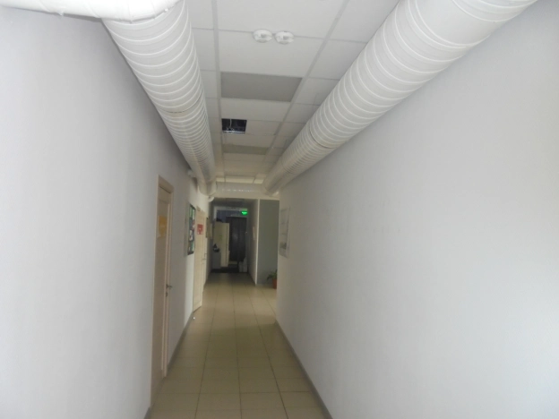 Снять коммерческую недвижимость в Омске. Вариант № 12955, 12, площадь -  квм, цена 338000 рублей