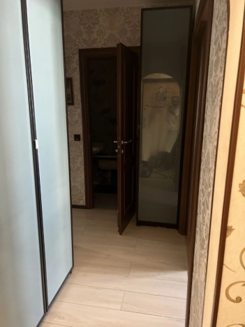 Купить квартиру в Москве. Вариант № 8113101, 7, площадь -  квм, цена 25000000 рублей