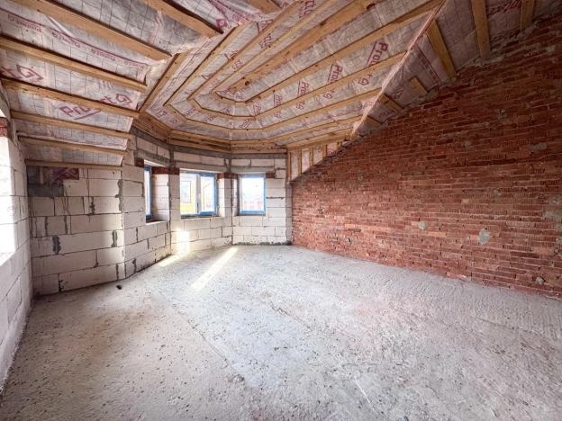 Купить дом в Калуге. Вариант № 8677476, 23, площадь -  квм, цена 7400000 рублей