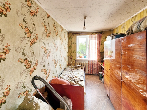 Купить двухкомнатную квартиру на улице Островского в Кызыле. Вариант № 7742, 3, площадь -  квм, цена 4900000 рублей