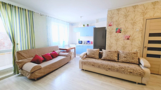 Купить Студию в Омске. Вариант № 2527548, 4, площадь -  квм, цена 4200000 рублей