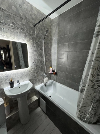 Купить квартиру в Обь. Вариант № 7893178, 2, площадь - квм, цена 4070000 рублей