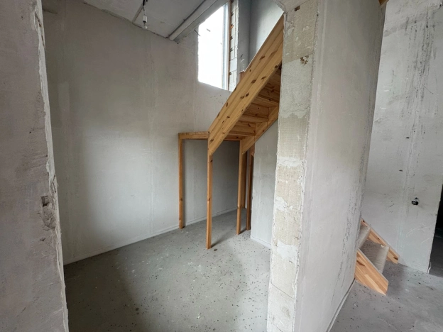 Купить дом в районе Заельцовский в Новосибирске. Вариант № 3824757, 6, площадь -  квм, цена 12900000 рублей