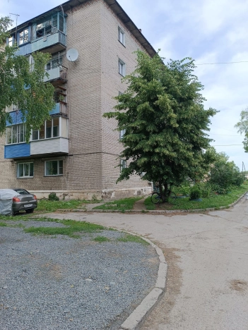 Купить трехкомнатную квартиру на улице 94-й Военный Городок в Новосибирской области. Вариант № 43035, 0, площадь -  квм, цена 3300000 рублей