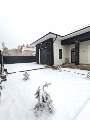 Купить дом на улице Лазурная в Иркутской области. Вариант № 8352437, 21, площадь -  квм, цена 13450000 рублей