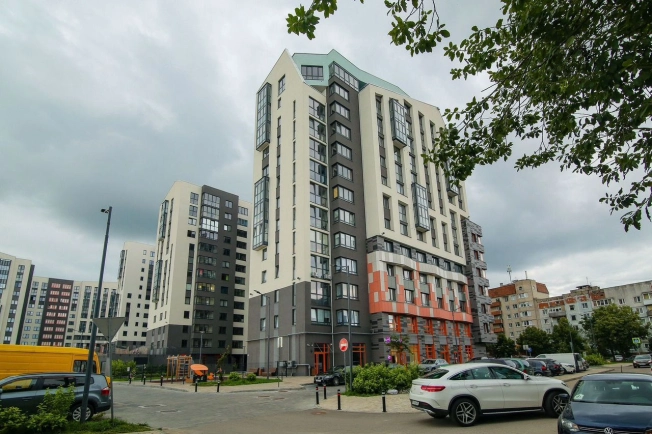 Купить трехкомнатную квартиру в районе Центральный в Калининграде. Вариант № 4882783, 36, площадь -  квм, цена 14999000 рублей