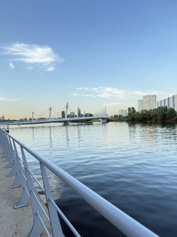 Купить однокомнатную квартиру на вторичке в районе Нагатинский Затон в Москве. Вариант № 36444, 20, площадь -  квм, цена 22000000 рублей