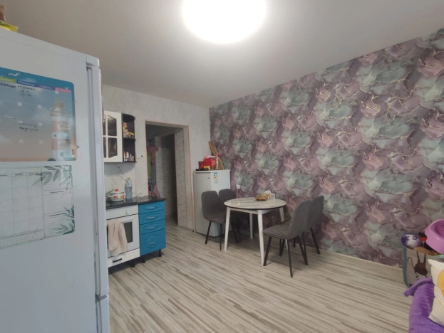 Купить однокомнатную квартиру на улице Петухова в Новосибирске. Вариант № 5551484, 2, площадь -  квм, цена 3850000 рублей