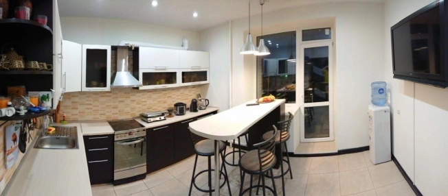 Купить трехкомнатную квартиру в районе Советский в Новосибирске. Вариант № 5309253, 8, площадь -  квм, цена 20550000 рублей