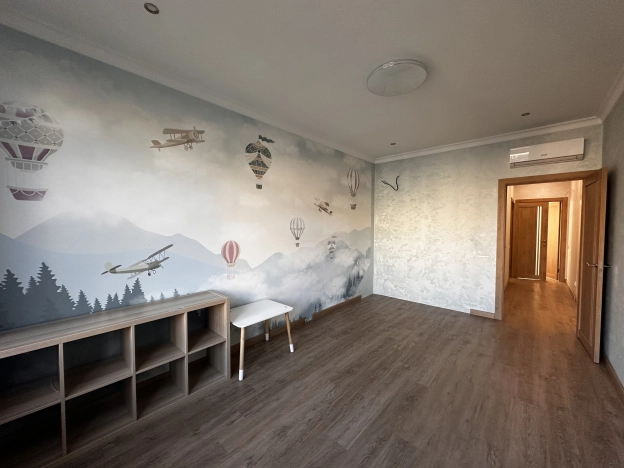 Купить квартиру в Москве. Вариант № 9041306, 5, площадь -  квм, цена 17949900 рублей