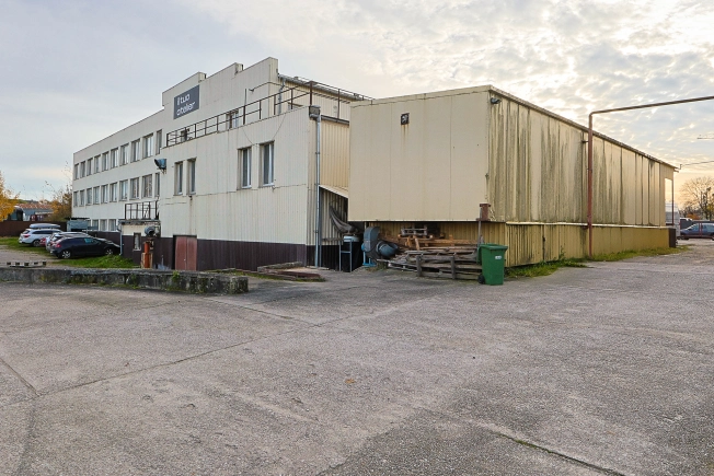 Купить коммерческую недвижимость в Калининграде. Вариант № 9011216, 3, площадь -  квм, цена 130000000 рублей